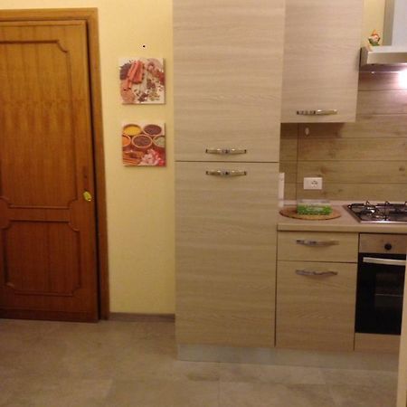 Ferienwohnung A Casa Di Fede LʼAquila Exterior foto
