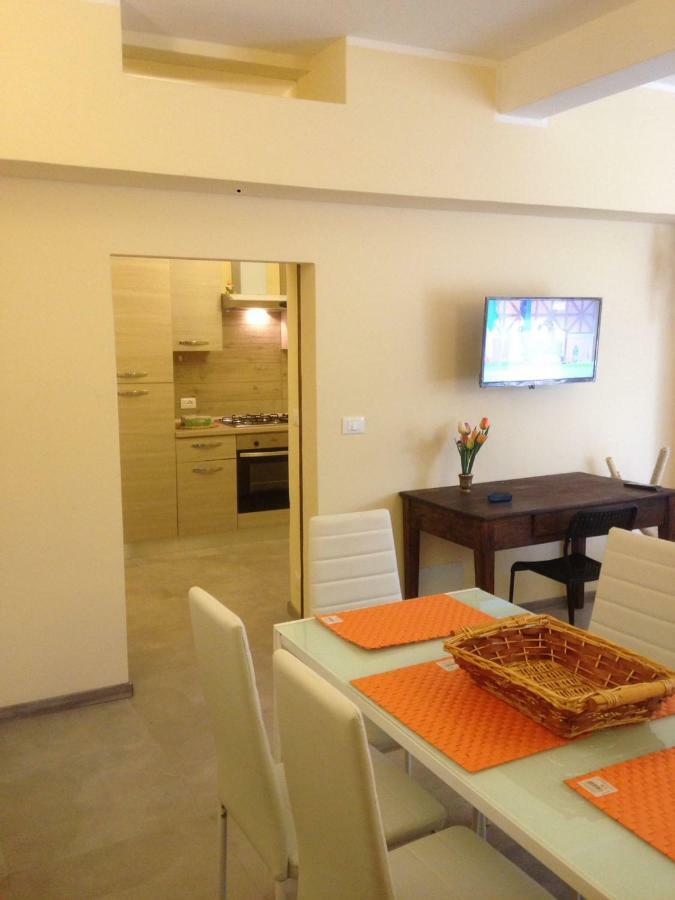 Ferienwohnung A Casa Di Fede LʼAquila Exterior foto