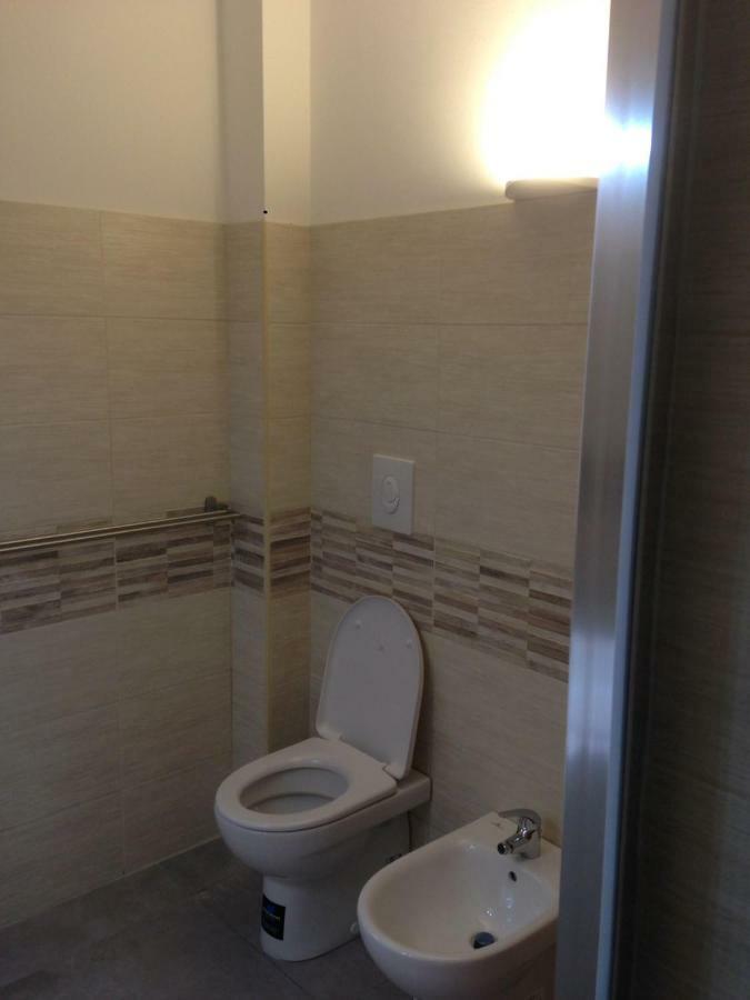 Ferienwohnung A Casa Di Fede LʼAquila Exterior foto